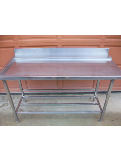 Table inox pour lave vaisselle à capot